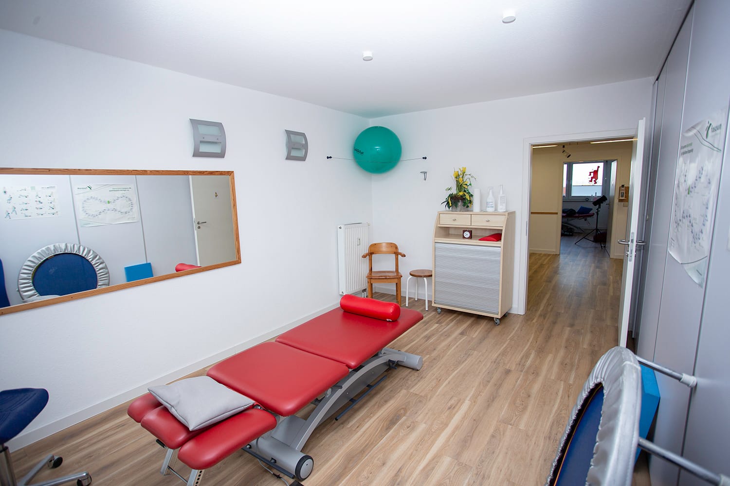 Ein Behandlungszimmer in unserer Praxis für Physiotherapie